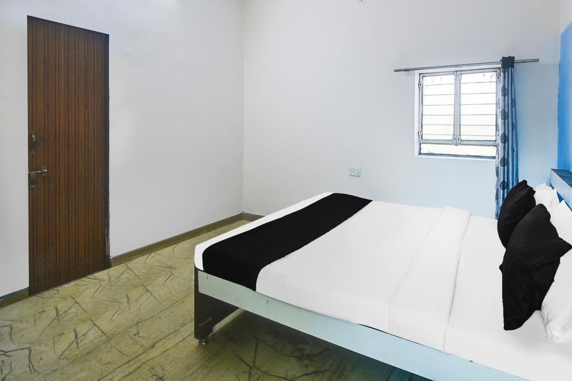 O Shri Ganesham Hotel